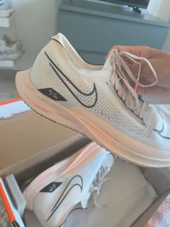 Gebrauchtes Nike ZoomX Streakfly bike — Bild 6 von 8