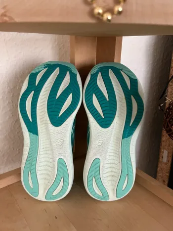 Gebrauchtes Asics Gel-Nimbus 27 bike — Bild 6 von 8