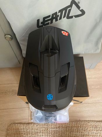 Brugt LEATT Gravity 4.0 Helmet 2026 bike — billede 5 af 5