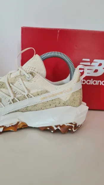 Used New Balance Tektrel bike — image 6 of 15