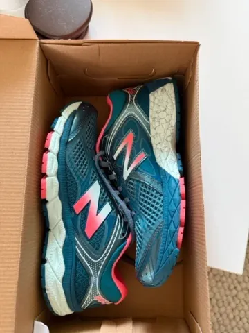 Used New Balance Sneaker Running Shoes
