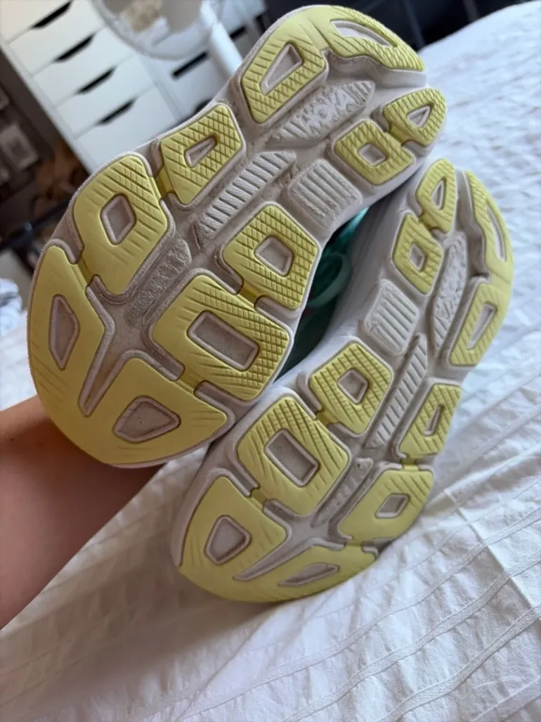 Used Hoka Bondi 8 bike — image 5 of 7