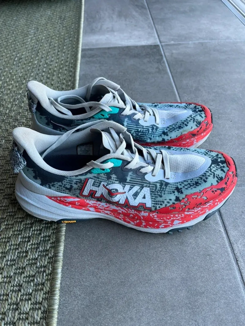 Hoka Speedgoat 6 Running Shoes d'occasion