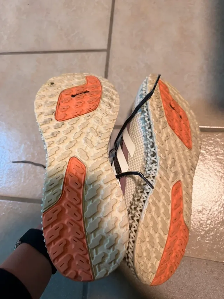 Used Adidas 4dfwd 2 bike — image 7 of 8