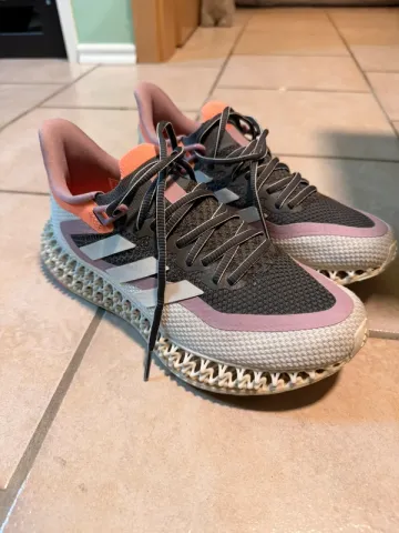 Used Adidas 4dfwd 2 Running Shoes