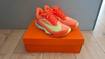 Used Nike Zoom Fly 6 bike — image 1 of 6