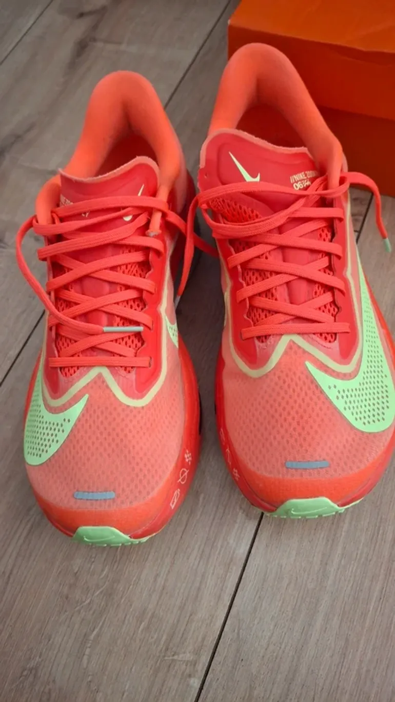 Used Nike Zoom Fly 6 bike — image 3 of 6