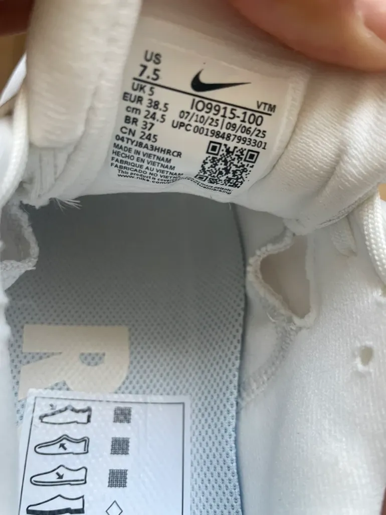 Used Nike Vomero 18 bike — image 4 of 9