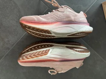 Used New Balance Tempus bike — image 10 of 15