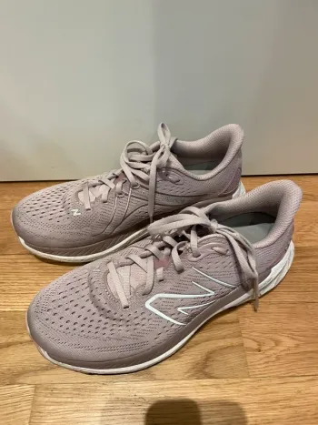 Used New Balance Fresh Foam bike — image 2 of 4