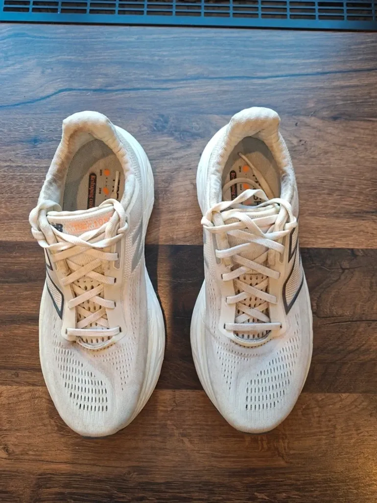 New Balance Fresh Foam x1080 v14 bike usato — immagine 5 di 7