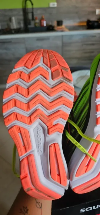 Tweedehands Saucony Running Shoes bike — afbeelding 3 van 5