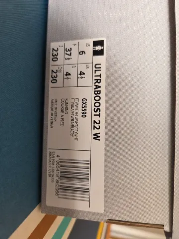 Used Adidas Ultraboost 22 bike — image 10 of 10