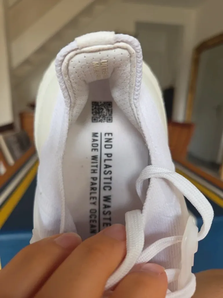 Used Adidas Ultraboost 22 bike — image 7 of 10