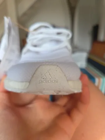 Used Adidas Ultraboost 22 bike — image 8 of 10