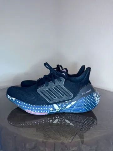 Used Adidas Laufschuhe bike — image 2 of 5