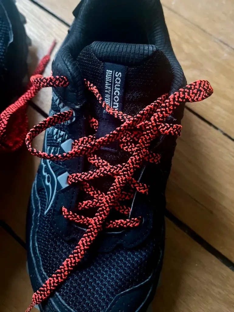 Saucony Trail Gore-Tex Shoes bike usato — immagine 5 di 9