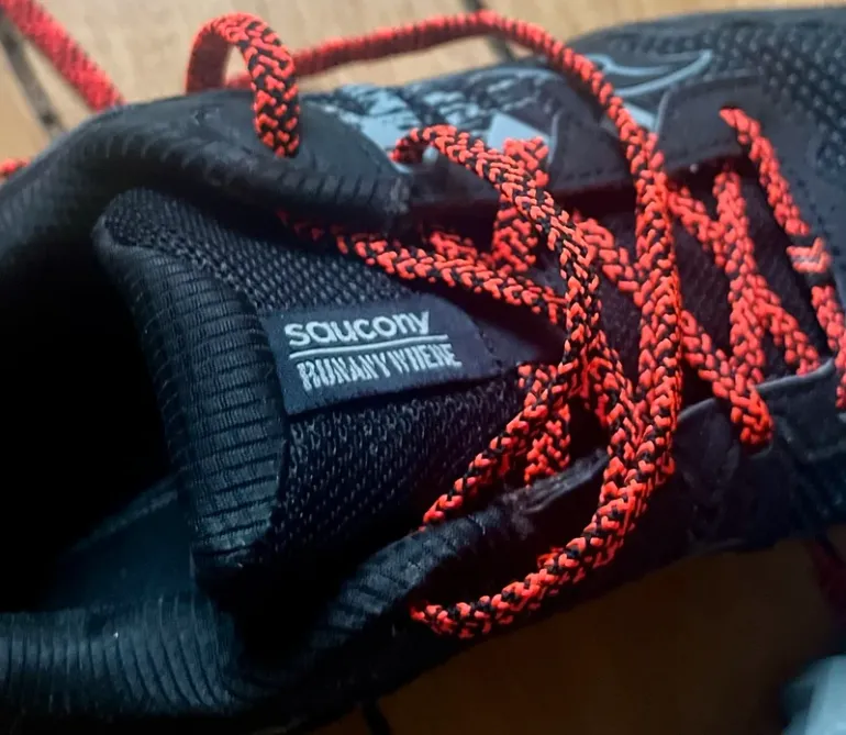 Saucony Trail Gore-Tex Shoes bike usato — immagine 3 di 9