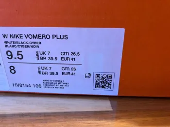 Used Nike Vomero Plus bike — image 7 of 8