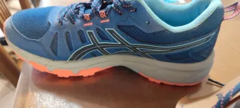 Gebrauchtes Asics Gel Venture 7 bike — Bild 3 von 12