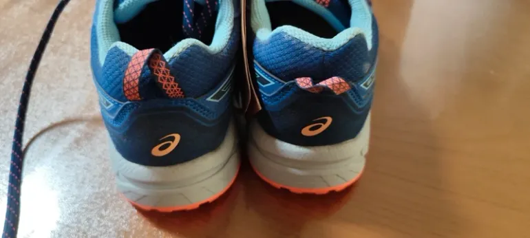 Gebrauchtes Asics Gel Venture 7 bike — Bild 9 von 12