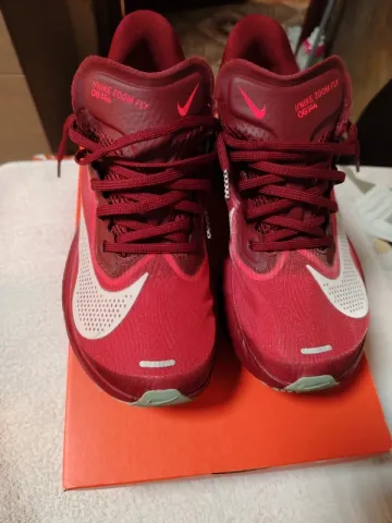 Nike Sneakers Running Shoes usato
