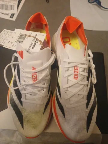 Used Adidas adizero takumi sen 10 bike — image 4 of 9