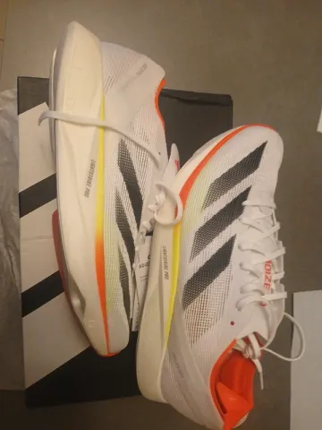 Used Adidas adizero takumi sen 10 bike — image 2 of 9