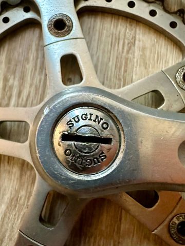Used Sugino Super Maxy 1975 bike — image 3 of 4