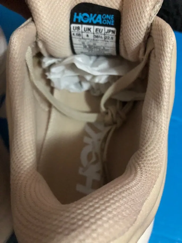 Hoka Shoes bike usato — immagine 8 di 8