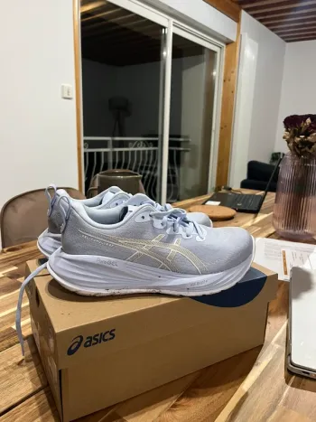 Gebrauchtes Asics Gel-Cumulus 27 bike — Bild 1 von 5