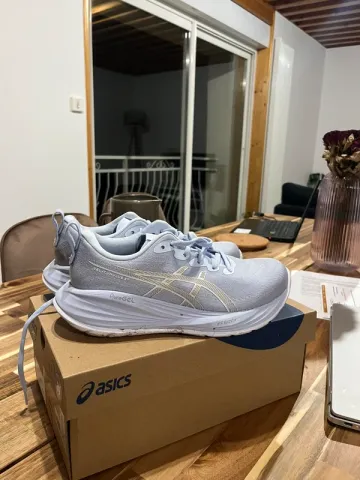Gebrauchtes Asics Gel-Cumulus 27 Running Shoes
