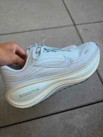 Used Nike Vomero Plus Running Shoes