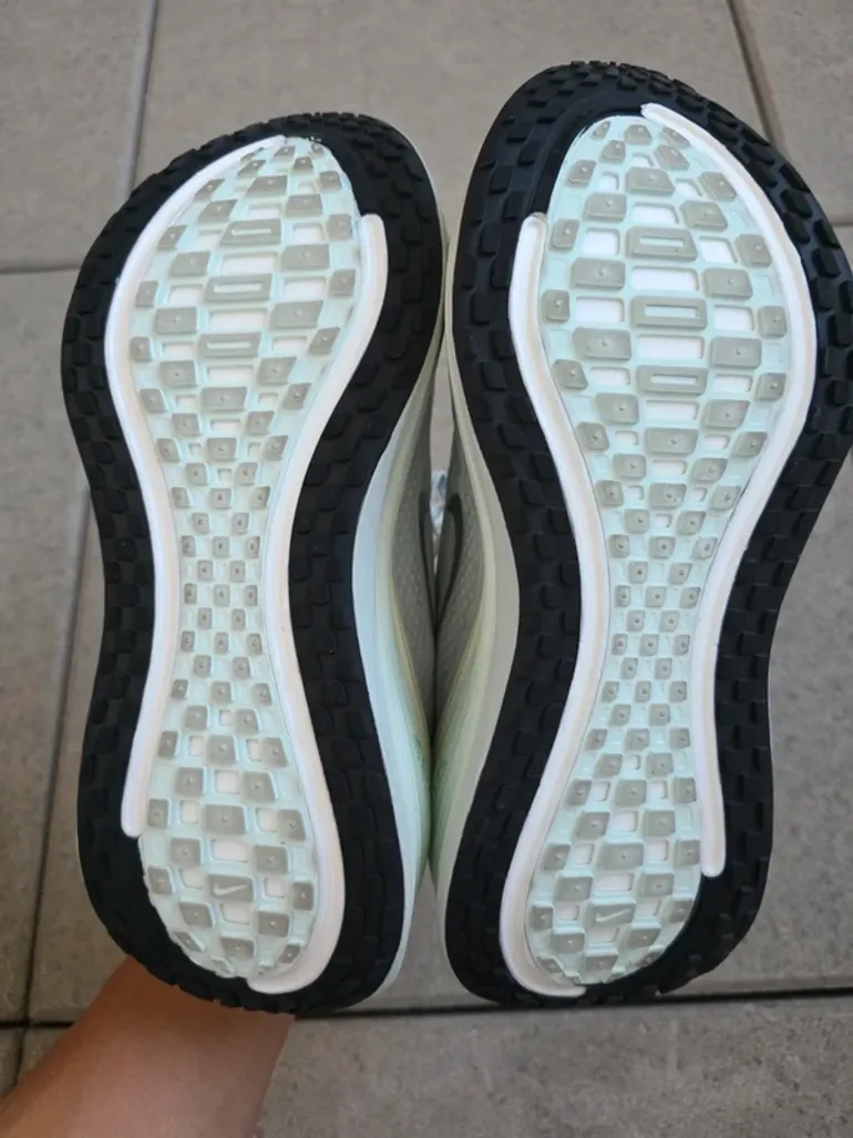 Gebrauchtes Nike Vomero Plus bike — Bild 6 von 7