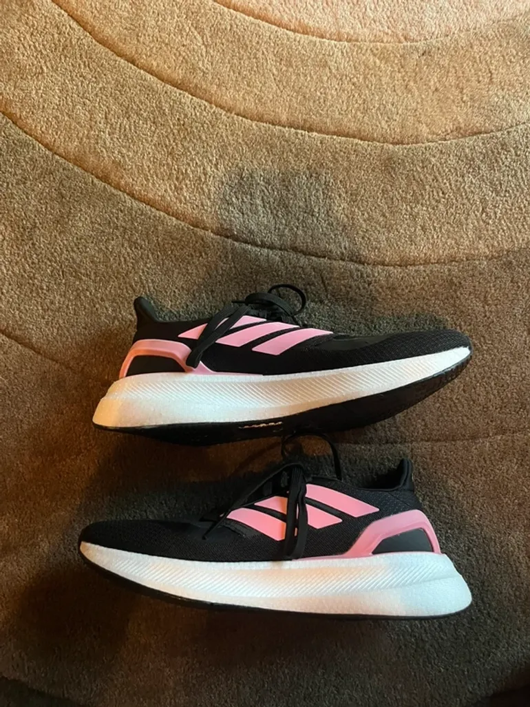 Used Adidas Pureboost 5 bike — image 5 of 6