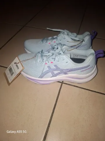 Gebrauchtes Asics Gel Roadmiles 4 Running Shoes