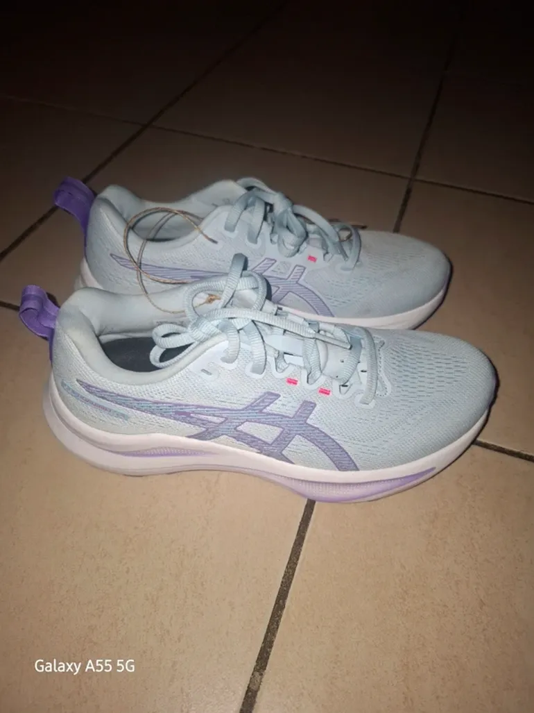 Gebrauchtes Asics Gel Roadmiles 4 bike — Bild 3 von 6