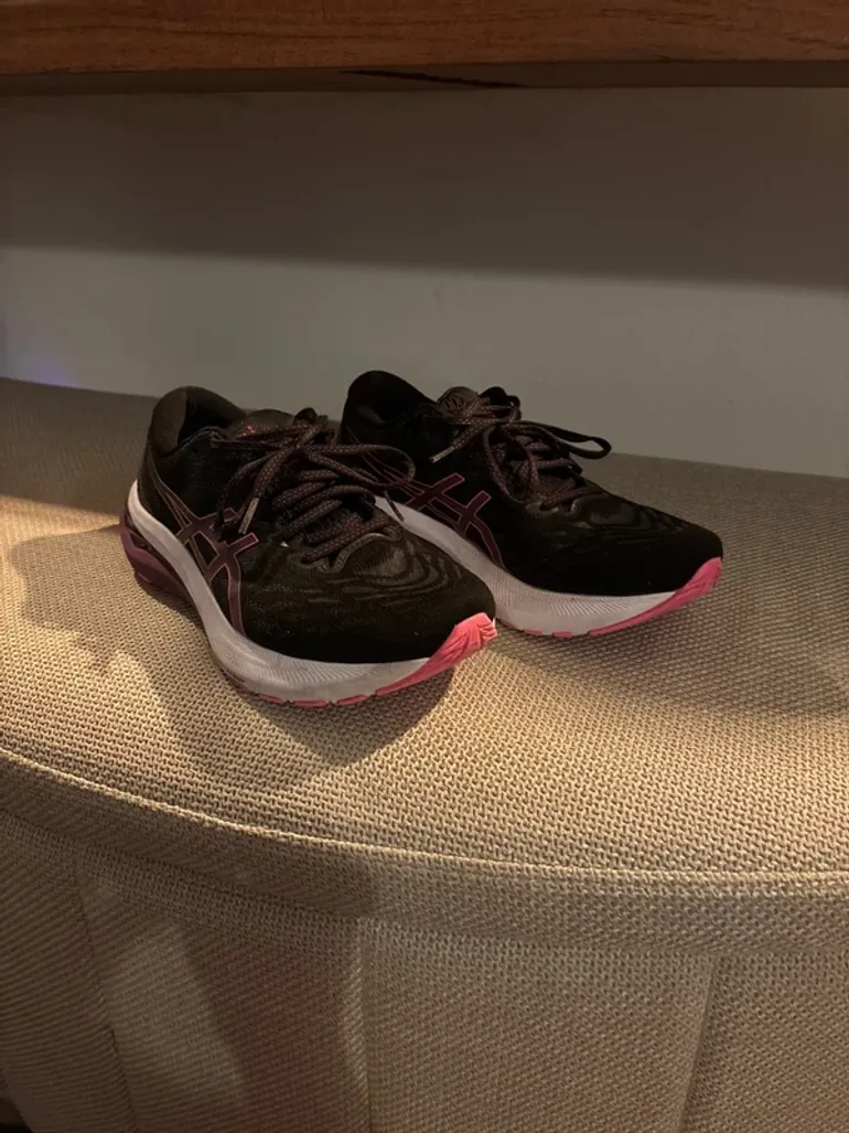 Gebrauchtes Asics Running Shoes bike — Bild 2 von 6