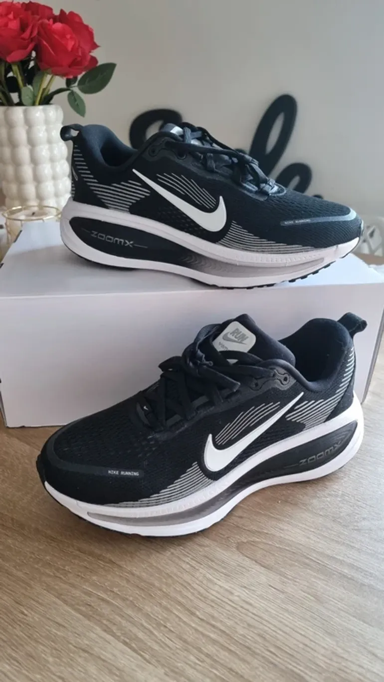 Gebrauchtes Nike Vomero 18 NBY bike — Bild 4 von 6