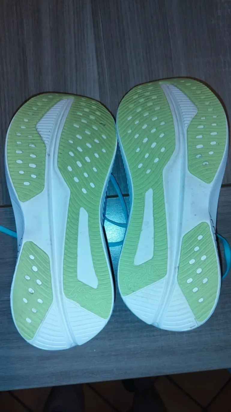 Hoka Mach 6 bike usato — immagine 3 di 4