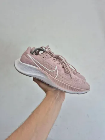 Used Lightweight Air Zoom Pegasus 38 bike — image 1 of 7