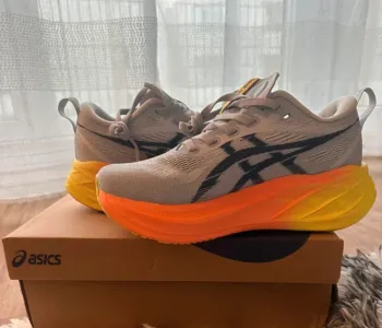 Gebrauchtes Asics Superblast 2 bike — Bild 3 von 5