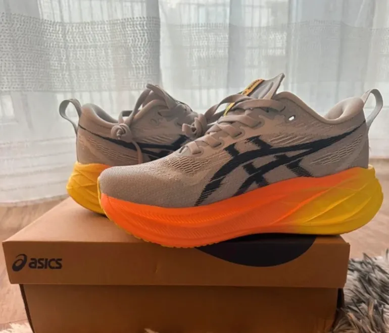 Gebrauchtes Asics Superblast 2 bike — Bild 3 von 5
