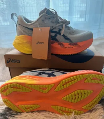 Gebrauchtes Asics Superblast 2 bike — Bild 1 von 5