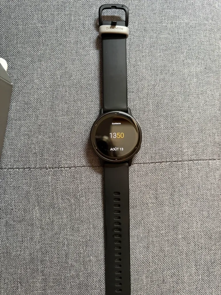 Used Garmin Vivoactive 5 bike — image 2 of 3