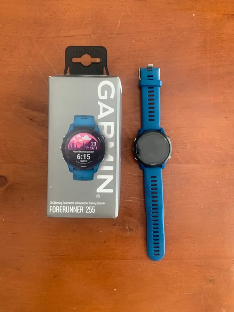 Used Garmin Forerunner 255 Electronics