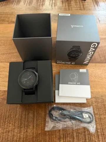 Gebrauchtes Garmin Vivoactive 4S Electronics