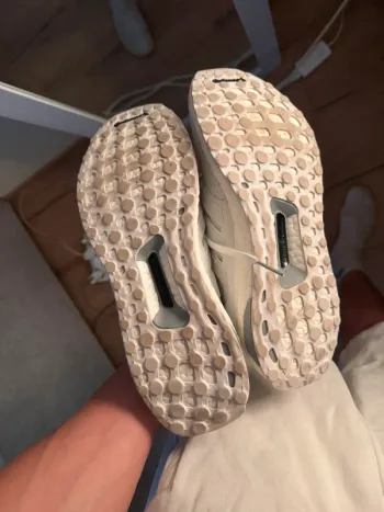 Used Adidas Ultra Boost 2.0 bike — image 4 of 8