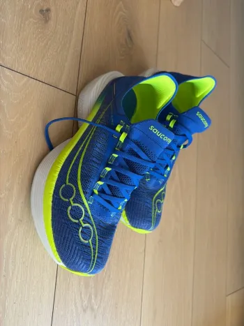 Używany Saucony Endorphin Elite 2 bike — zdjęcie 1 z 4