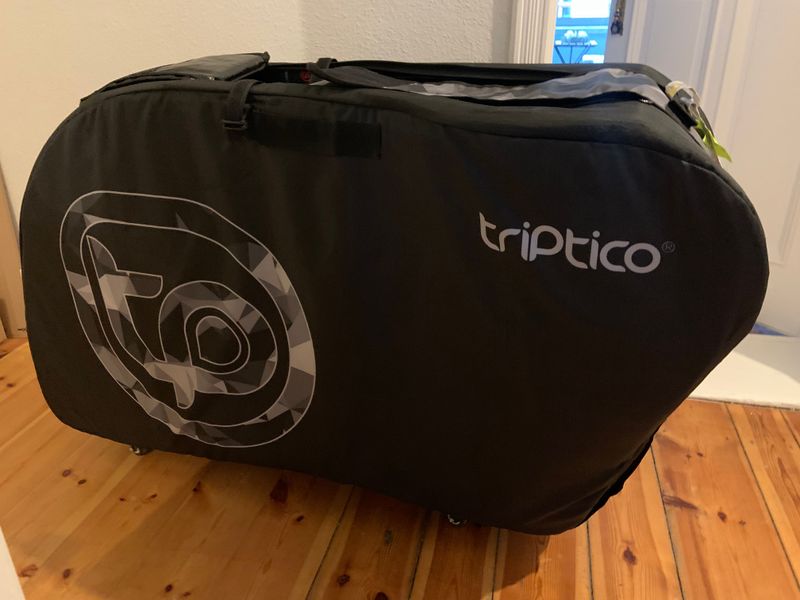 Used Triptico Bike transport case + wheel cases Cycling Accessories